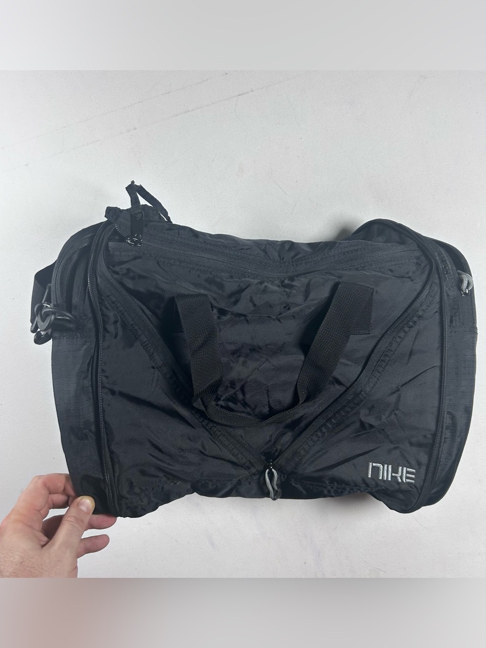 Nike Black Small Zipper Packable Utility Duffle Gym Bag Rare Bag 100% Nylon